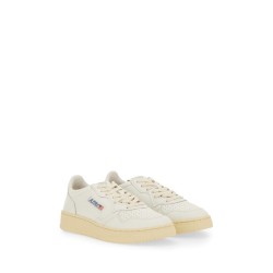 SNEAKER MEDALIST LOW