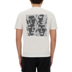 T-SHIRT WITH LOGO