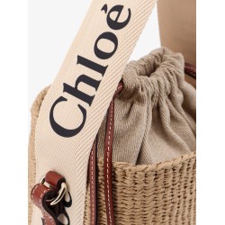 Woody rafia bucket bag