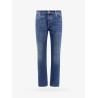 Traditional fit jeans
