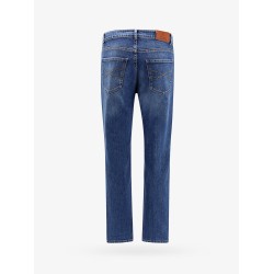 Traditional fit jeans
