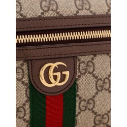 GG Supreme fabric shoulder bag with leather inserts