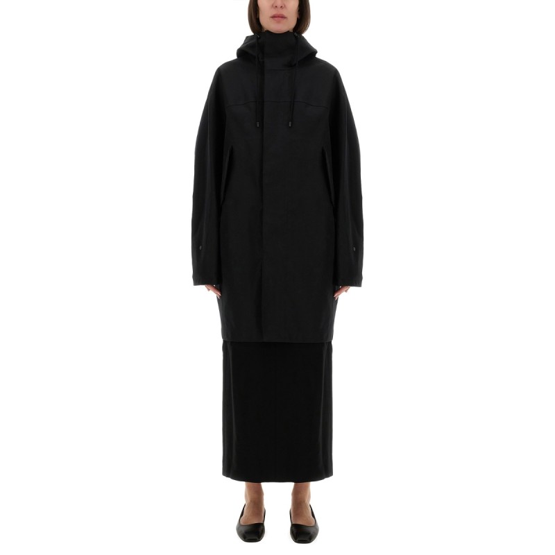WATERPROOF JACKET WITH HOOD