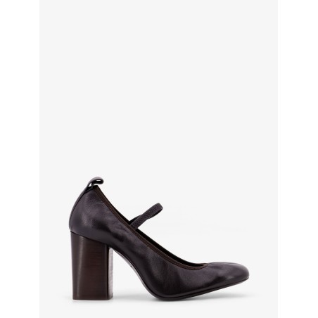 Leather ballerinas
