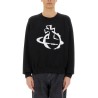 "STENCIL ORB RAGLAN" SWEATSHIRT
