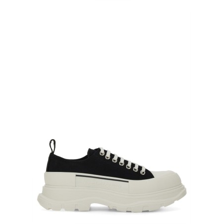 "TREAD SLICK" SNEAKER