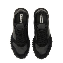 LOW TOP SNEAKER