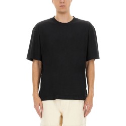 SIMPLE T-SHIRT