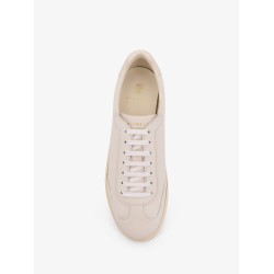 Leather sneakers