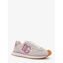 Low-top lace sneakers with suede inserts