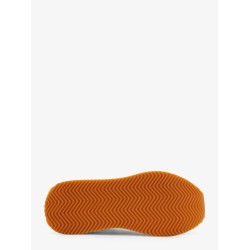 Low-top lace sneakers with suede inserts