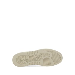 SNEAKER "SAYS IT"