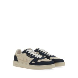 SNEAKER "SAYS IT"