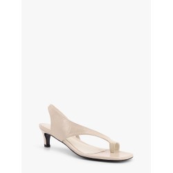 Leather thong sandals