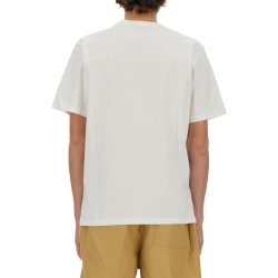 T-SHIRT CON TASCA