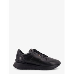Leather low-top sneakers