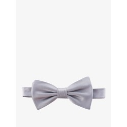 Silk bow tie