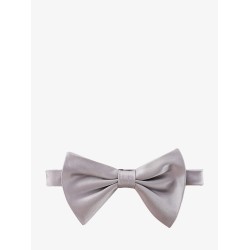 Silk bow tie