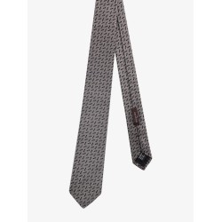 Silk tie