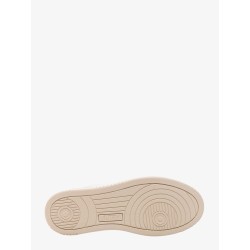 Leather sneakers with back contrasting patch