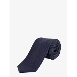 Silk tie