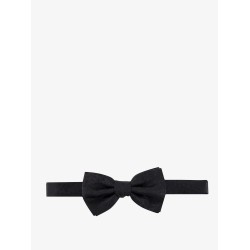 Silk bow tie