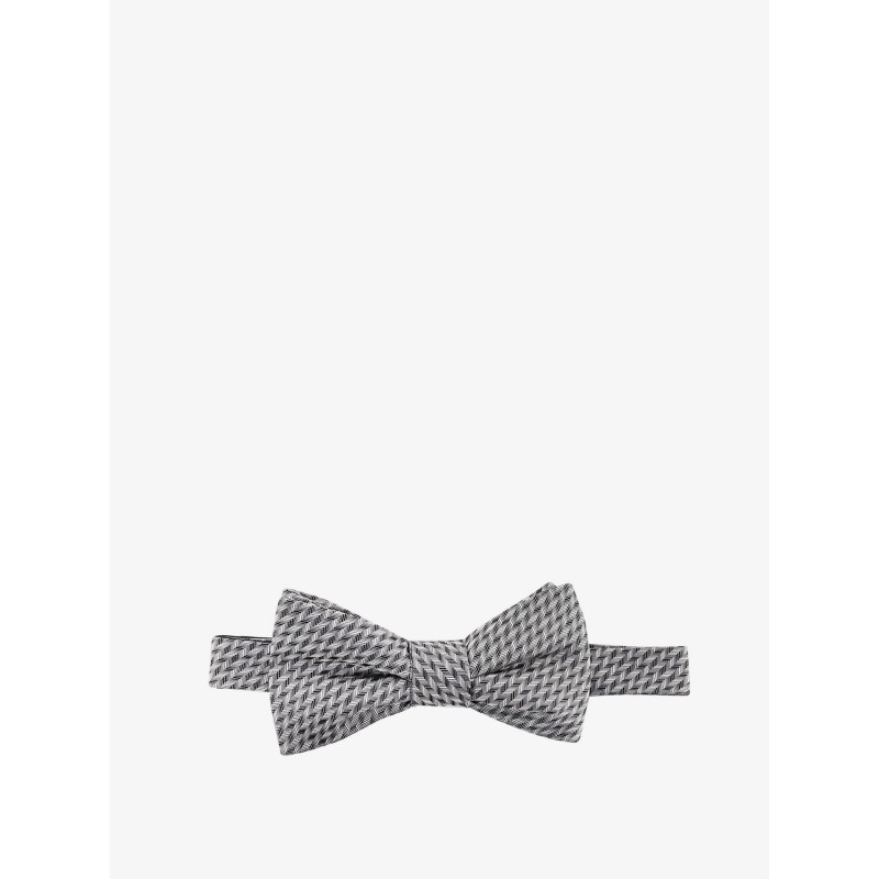 Silk bowtie