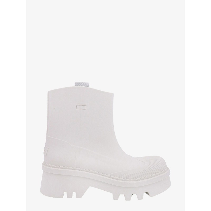 Rubber rainboots