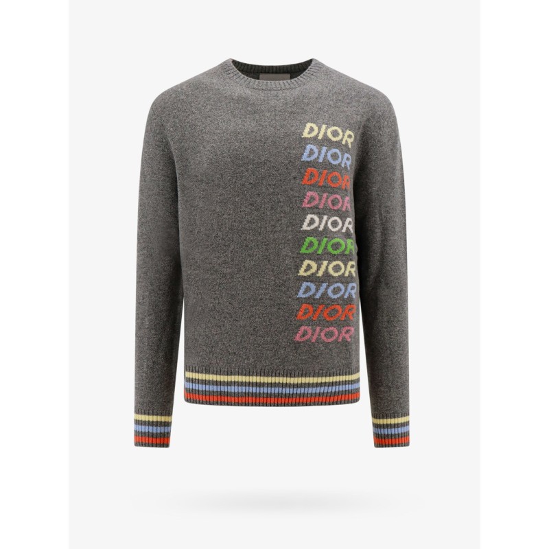 Wool and cashmere sweater