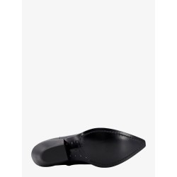 Leather boots with metal toe