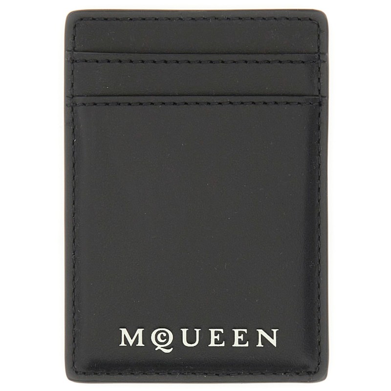 MAGNETIC CARD HOLDER WITH LOGO
