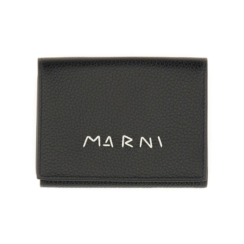 TRI-FOLD WALLET