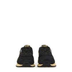 "REELWIND" SNEAKER