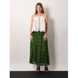 Cotton skirt with floral embroideries