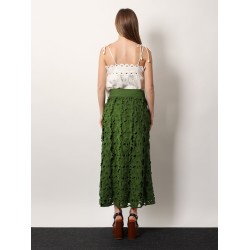 Cotton skirt with floral embroideries