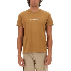 "A MOMENT" T-SHIRT