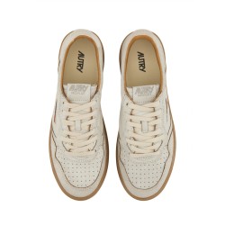 "MEDALIST" LOW SNEAKER