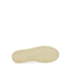"MEDALIST" LOW SNEAKER
