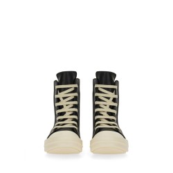 LEATHER SNEAKER