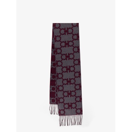 Wool scarf