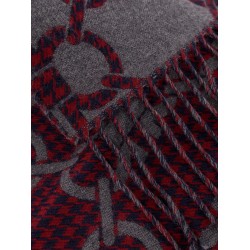 Wool scarf