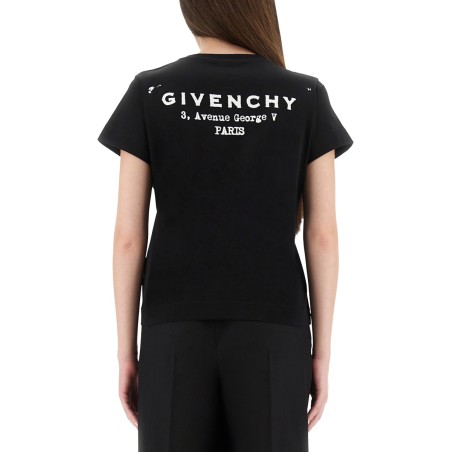 T-SHIRT WITH LOGO
