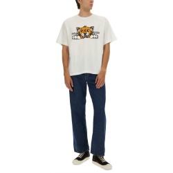 OVERSIZE FIT T-SHIRT