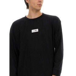 LONG-SLEEVED T-SHIRT