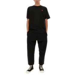 T-SHIRT WITH LOGO PATCH