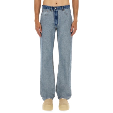 STRAIGHT LEG JEANS