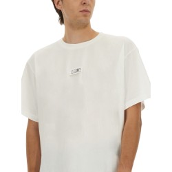 T-SHIRT WITH LOGO