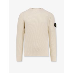 Certified virgin wool sweater