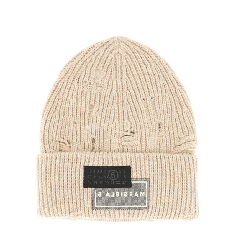 BEANIE HAT WITH LOGO