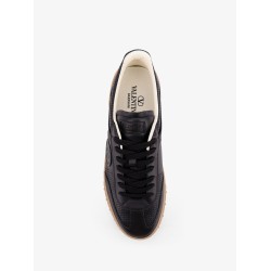 Valentino Garavani Upvillage low-top leather sneakers